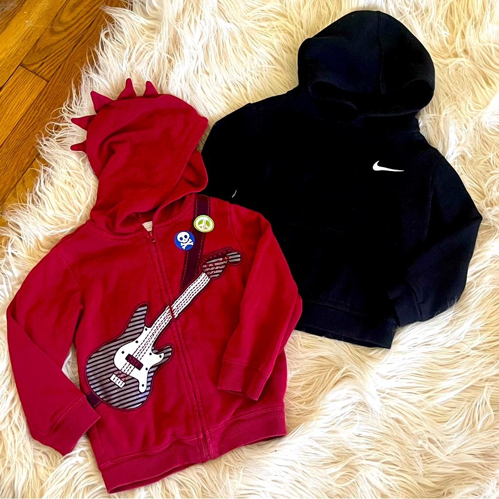 Boys 3t 2 Piece Sweatshirt Bundle! Nike Black Sweatshirt & Rocker Zip Up - Euc